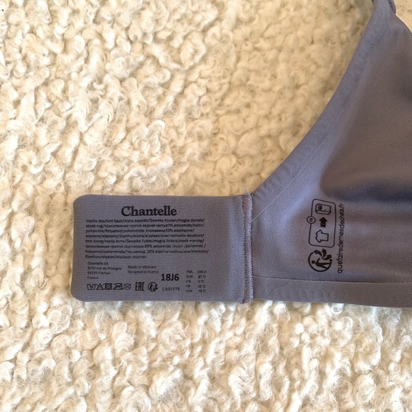 Chantelle Norah Chic Comfort Flex T-Shirt Bra
New Without Tags - Picture 3 of 3